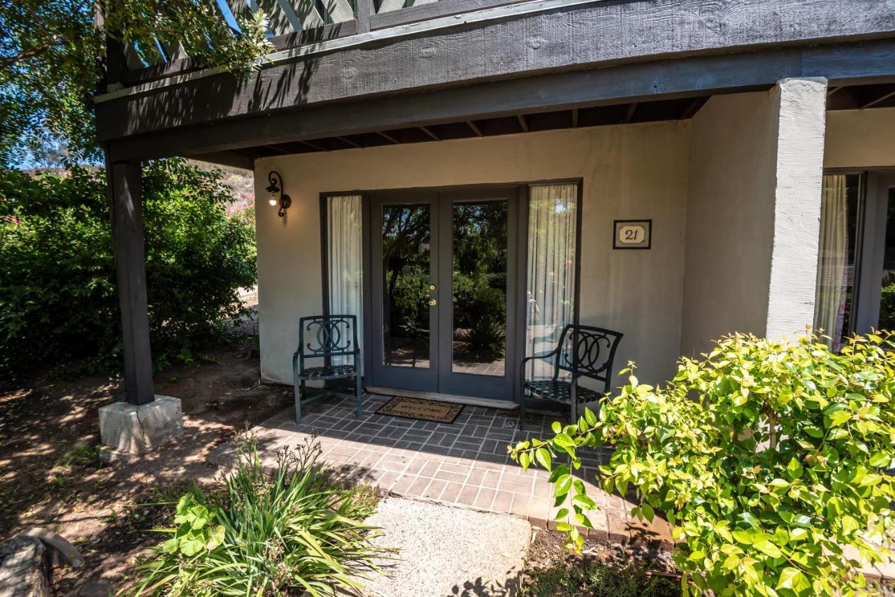 Tuscany Hills Retreat Escondido Exterior photo